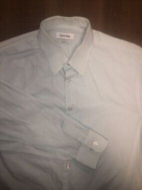 Calvin Klein Button Up Dress Shirt Adult Medium Blue Reg Fit Long Sleeve Mens
